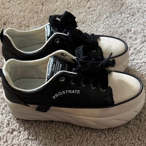 Black and White Women's Sneakers